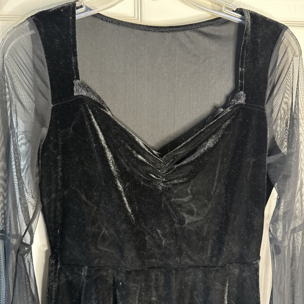 Black Velvet Chiffon Bell Sleeve Gothic Dark Fairy Whimsy Witchy Medium Dress - Picture 5 of 8